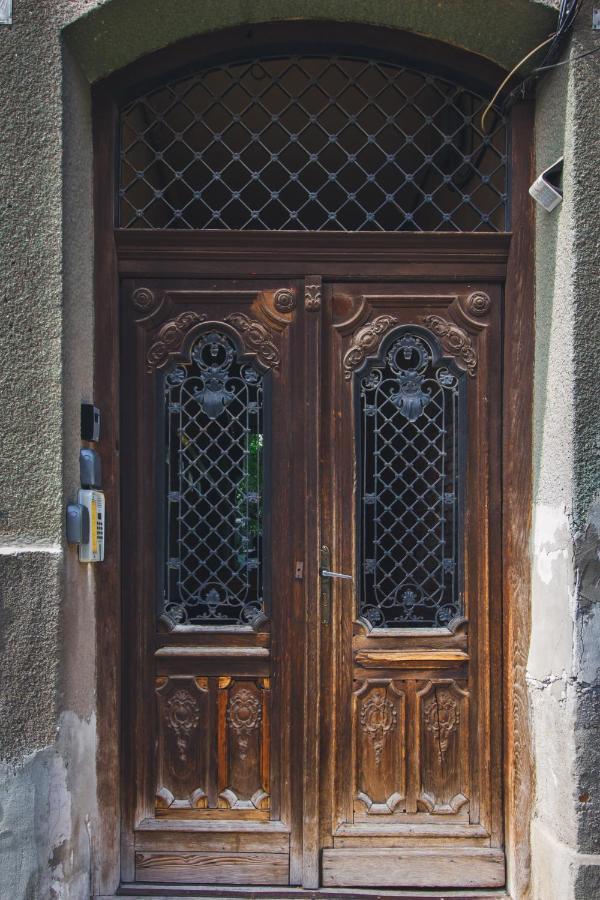 Rabbit Hole Superior Extension Sibiu Exterior photo